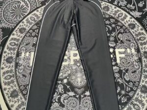 Alo Set Black detail view
