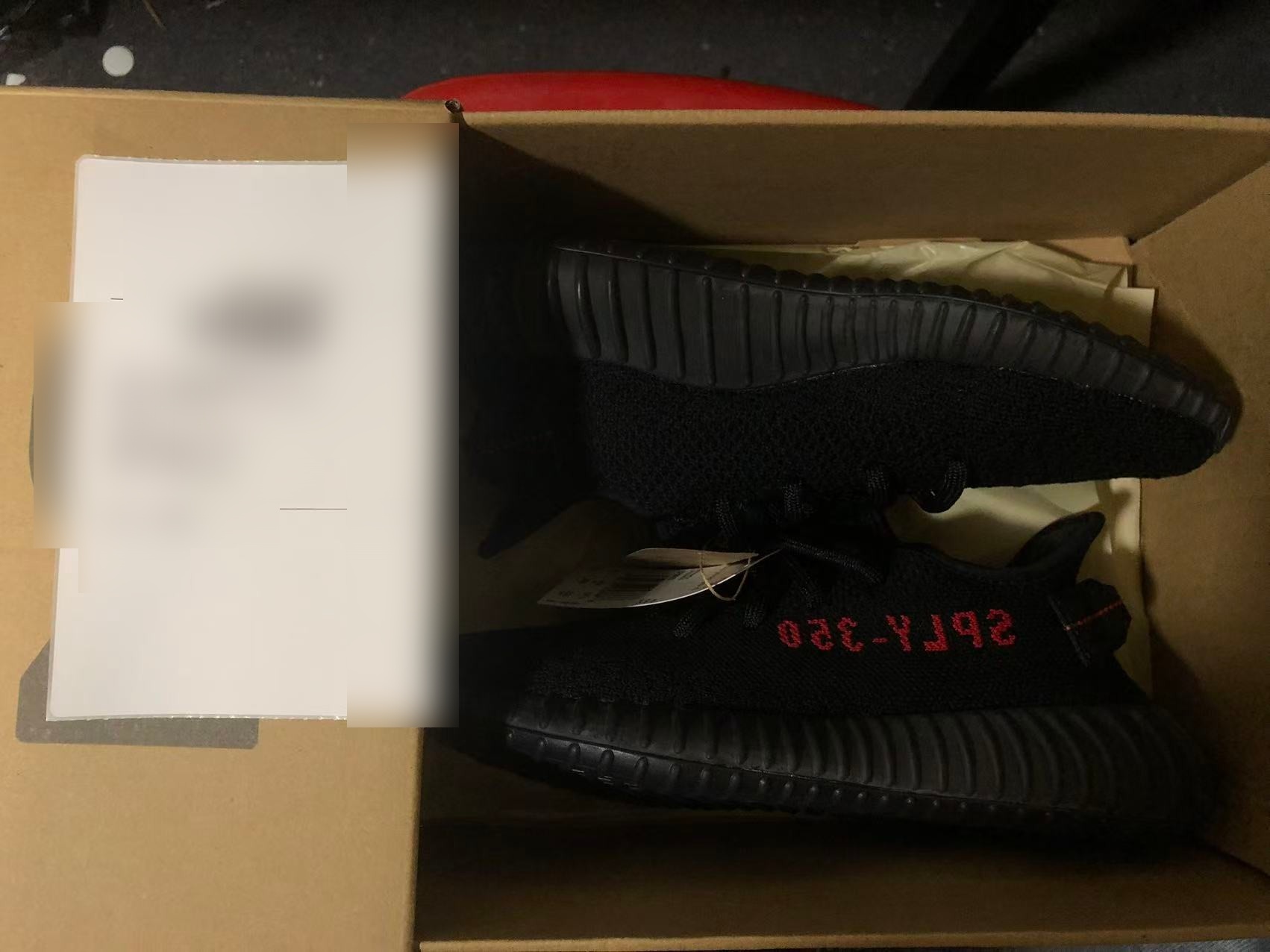 Yeezy 350 V2 delivered to customer