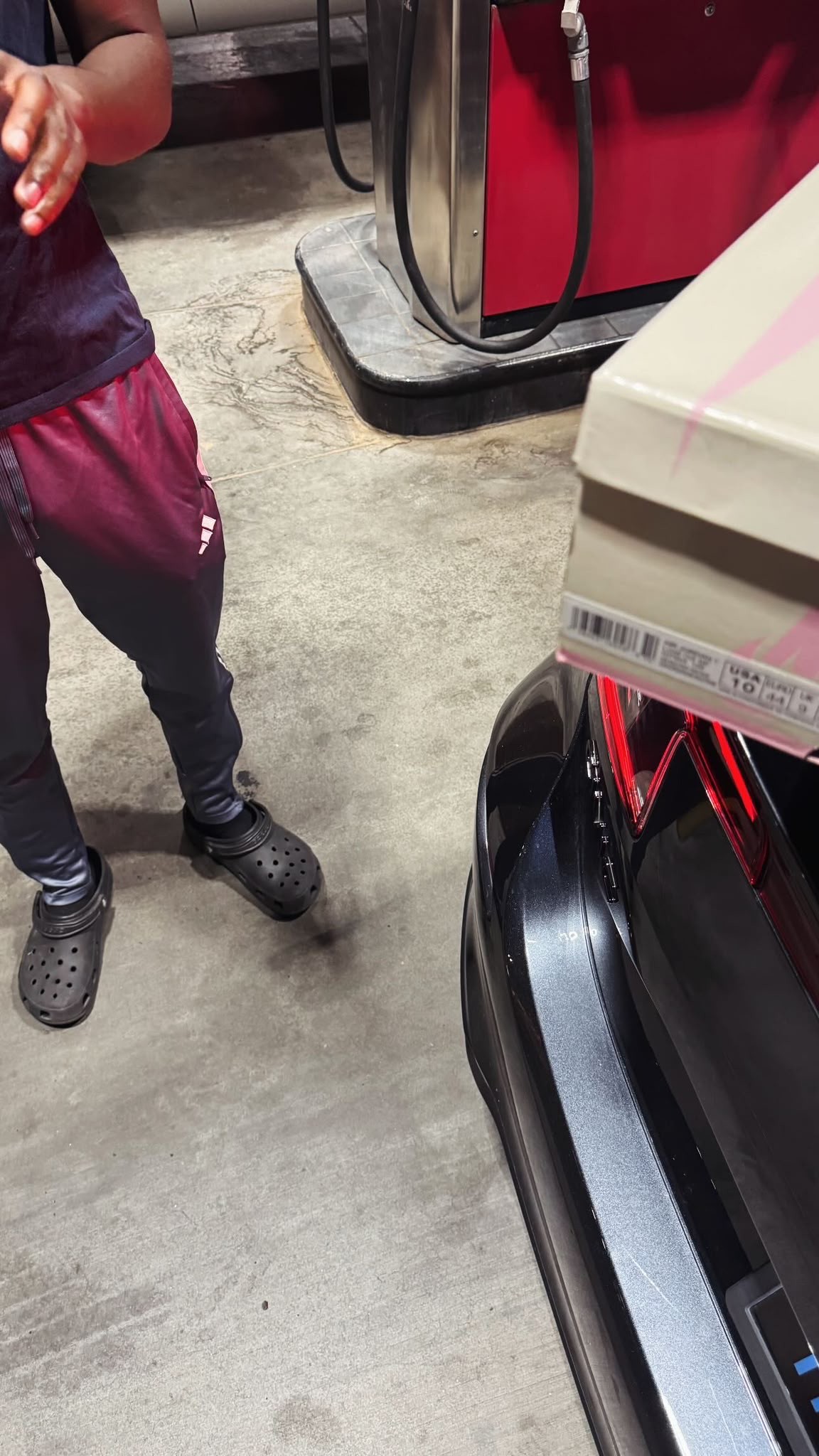 Customer order proof Nike pair collected from delivery